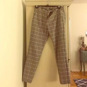 Black/white plaid columnist pants size 4 Express